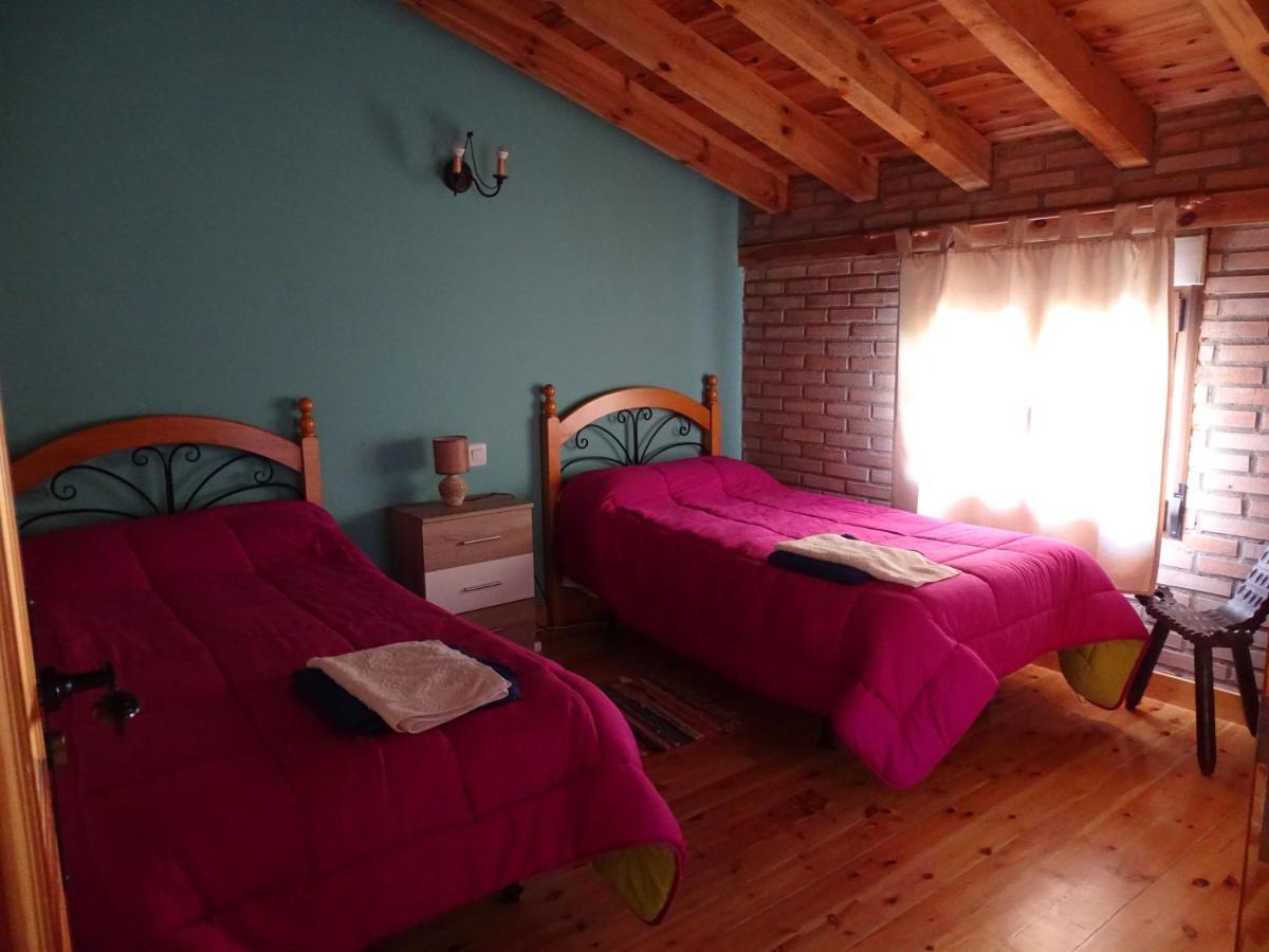 Hostal Camino Del Cid Huerta Del Rey Экстерьер фото